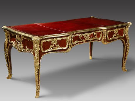 Bureau plat im Louis XV-Stil